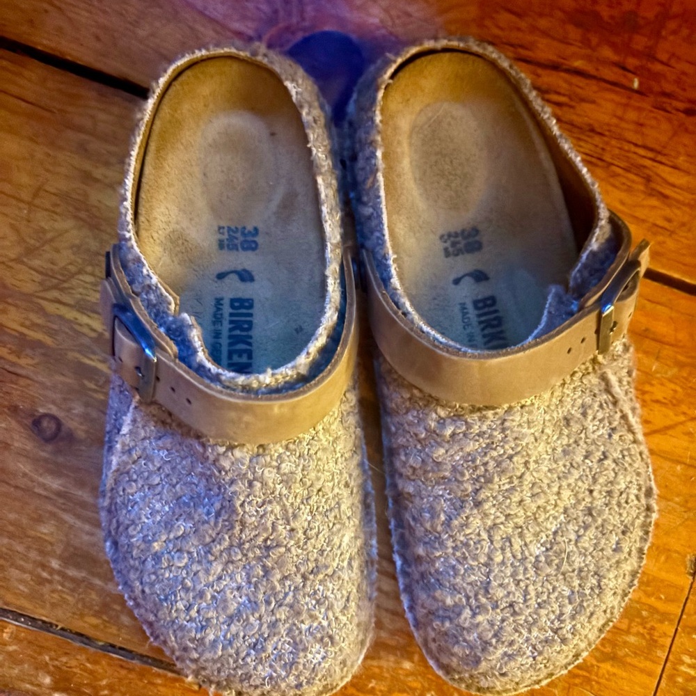 Birkenstock Kids Tan Clogs